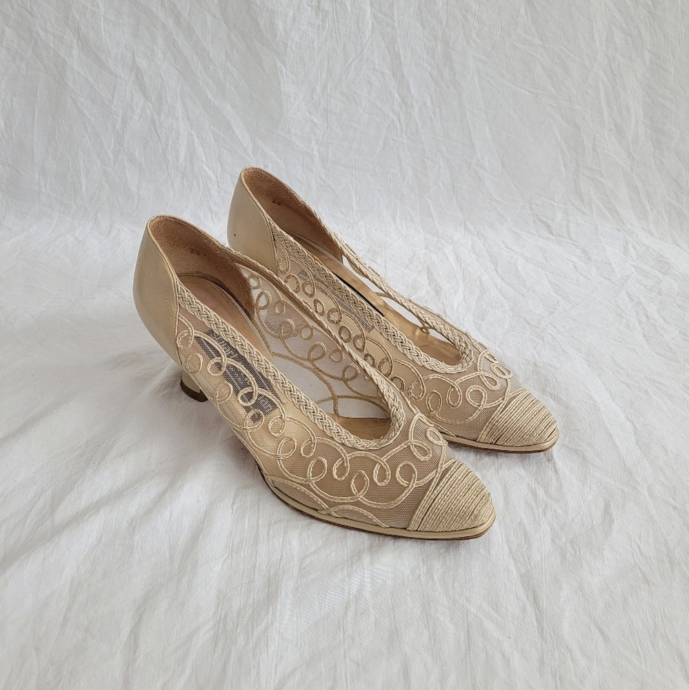 Stuart Weitzman Beige Embroidered Mesh Pointed Toe Heels